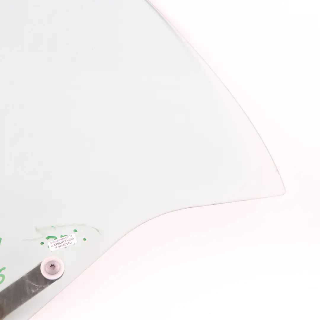 Fenêtre Latérale Quart Vitre Verte Arrière Droite AS2 pour BMW E46 Cabriolet à propos du numéro de pièce 8209424 BMW E46 Cabriolet Fenêtre Latérale Quart Vitre Verte Arrière Droite AS2 - SKU 8209424-1 - Numéro de pièce 8209424