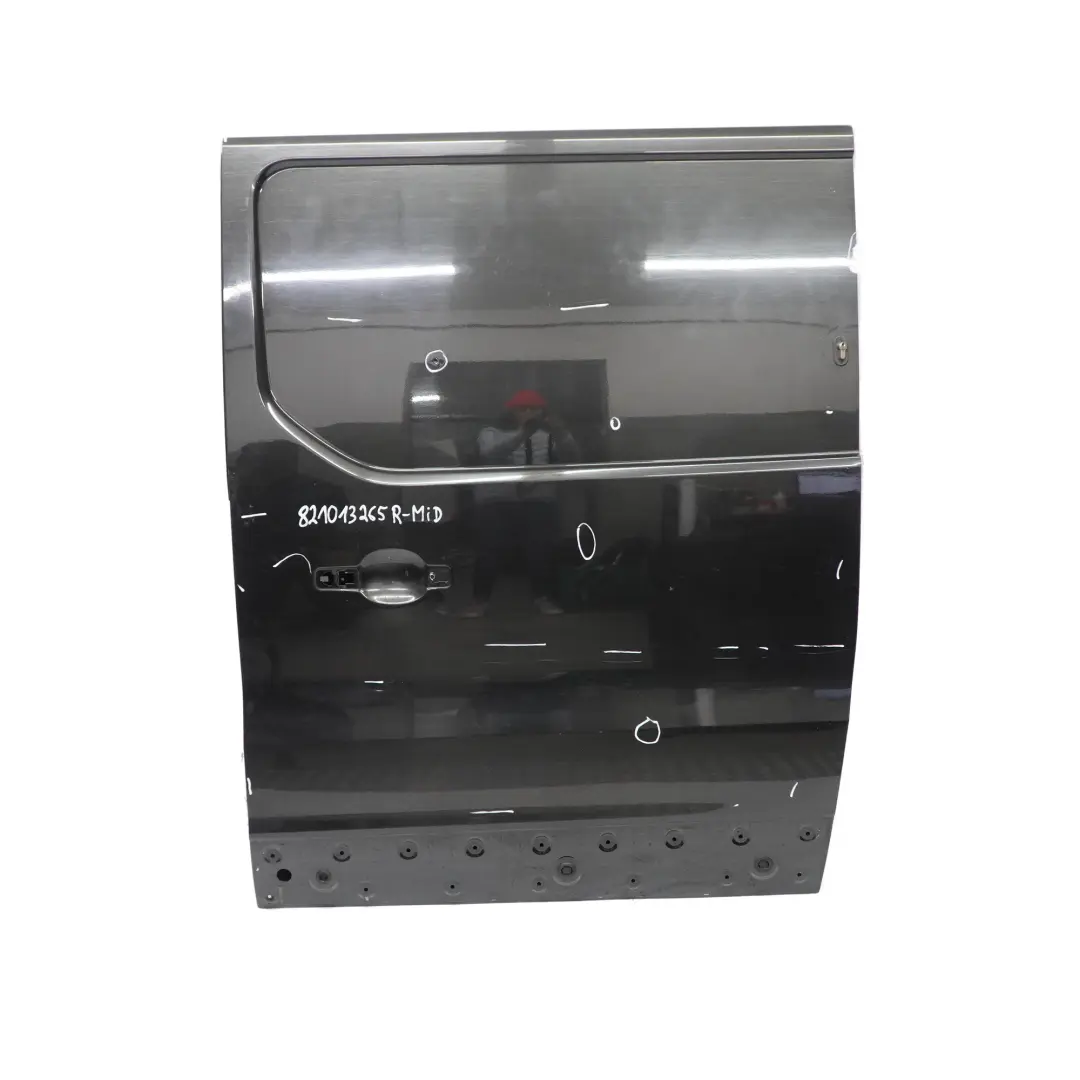 Sliding Door Rear Left N/S Side Door Midnight Black - D68 to Renault Trafic III with Part number 821013265R Renault Trafic III Sliding Door Rear Left N/S Side Door Midnight Black - D68 - SKU 821013265R-MID - Part number 821013265R