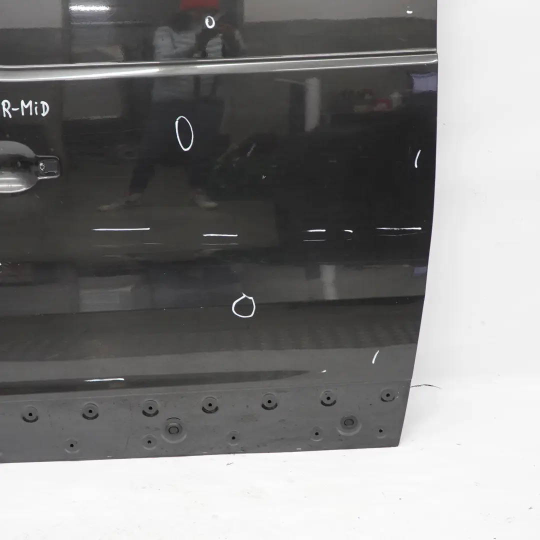 Sliding Door Rear Left N/S Side Door Midnight Black - D68 to Renault Trafic III with Part number 821013265R Renault Trafic III Sliding Door Rear Left N/S Side Door Midnight Black - D68 - SKU 821013265R-MID - Part number 821013265R