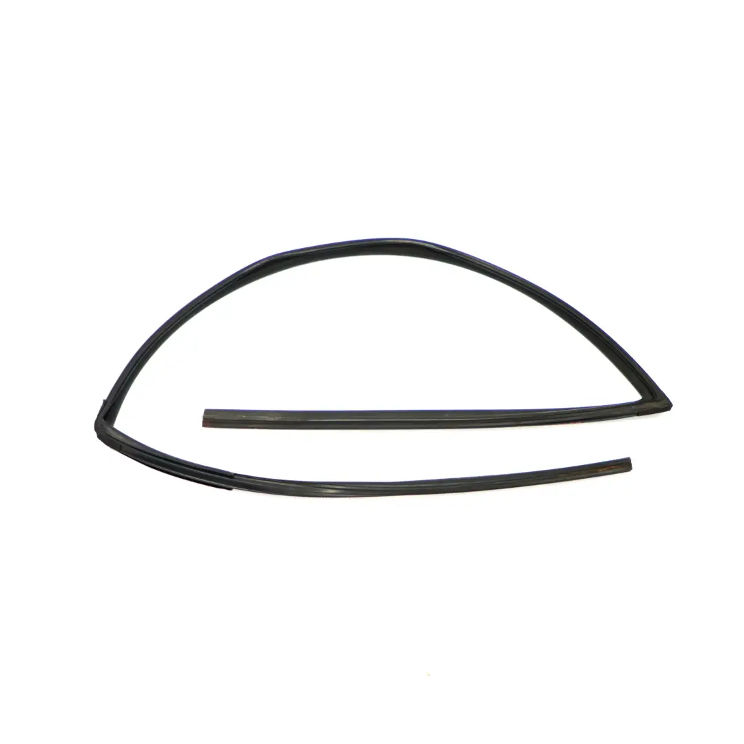 Kia Ceed Window Gasket Seal Door Front Left N/S Guide - SKU 821101H000EQ - Part number 821101H000EQ