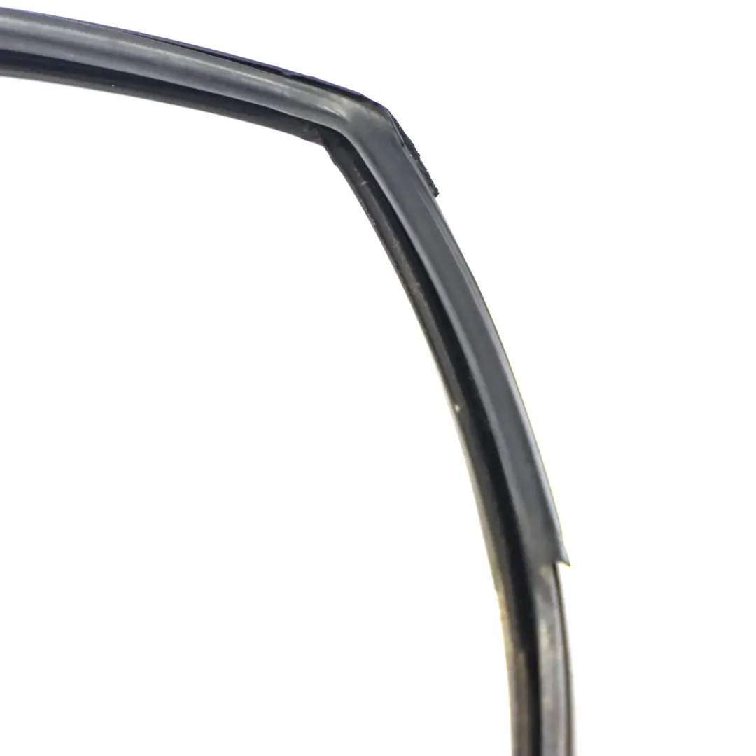 Kia Ceed Window Gasket Seal Door Front Left N/S Guide - SKU 821101H000EQ - Part number 821101H000EQ