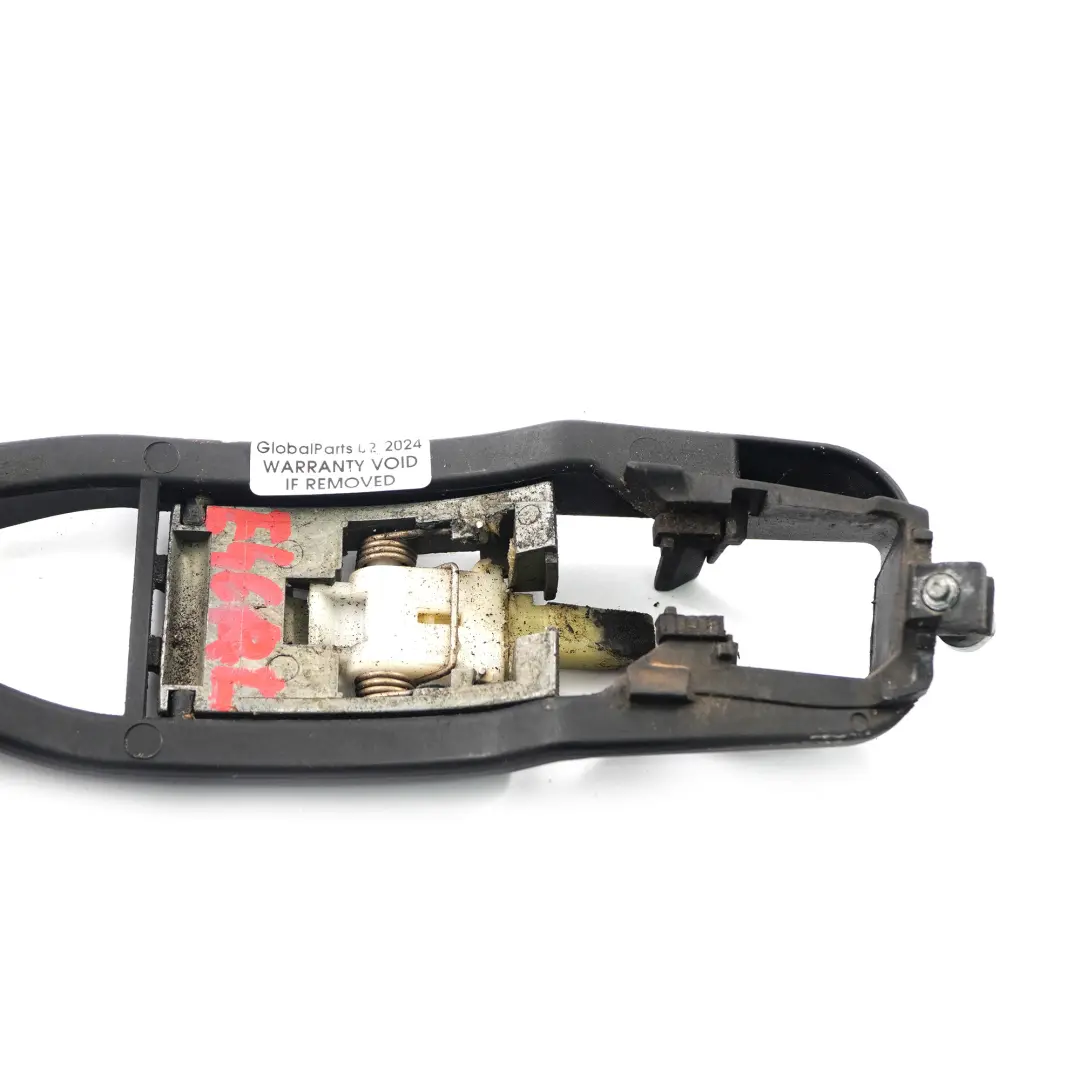 Puerta Manija Base Portador Delantero Trasero Izquierdo Soporte para BMW E46 con número de pieza 8216121 BMW E46 Puerta Manija Base Portador Delantero Trasero Izquierdo Soporte - SKU 8216121 - Número de pieza 8216121