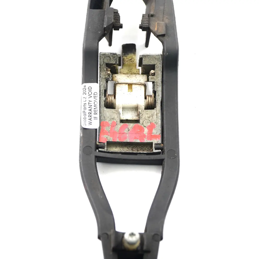 Puerta Manija Base Portador Delantero Trasero Izquierdo Soporte para BMW E46 con número de pieza 8216121 BMW E46 Puerta Manija Base Portador Delantero Trasero Izquierdo Soporte - SKU 8216121 - Número de pieza 8216121