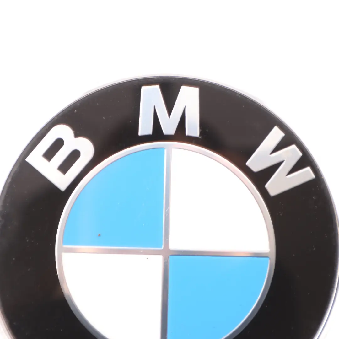 BMW E46 E90 F30 F31 Stemma Placca Portellone Posteriore Logo 74mm - SKU 8219237-2 - Numero di parte 8219237