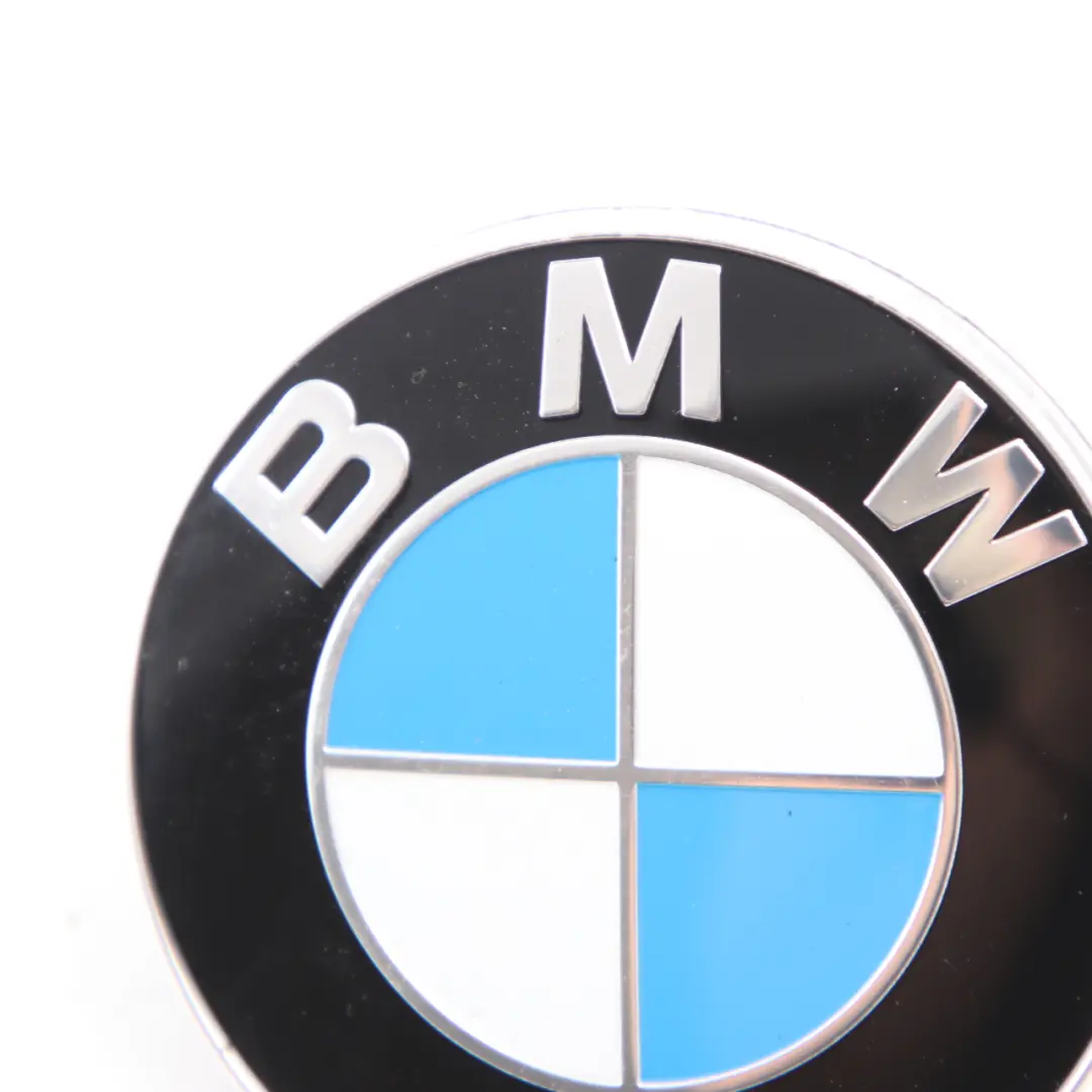 Emblem Hinten Plakette Heckklappe für BMW E46 E90 F22 F30 F31 F32 F36 F80 mit Teilenummer 8219237 BMW E46 E90 F22 F30 F31 F32 F36 F80 Emblem Hinten Plakette Heckklappe - SKU 8219237-3 - Teilenummer 8219237