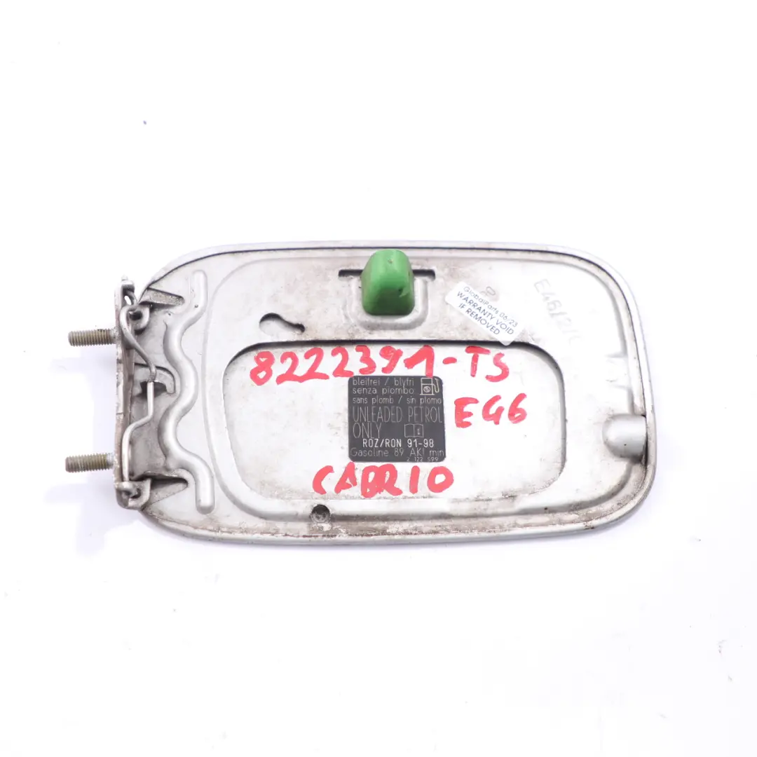 BMW E46 Coupé Cabrio Coperchio sportello carburante Titan Silver - 354 - SKU 8222391-TS - Numero di parte 8222391