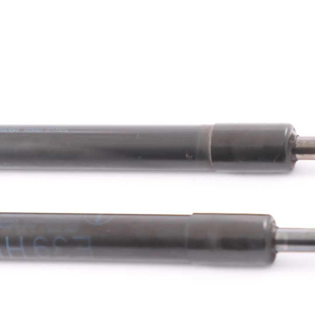 Ressort BMW E39 Couvercle Coffre à Gaz Pressurisé Gauche Droit Set 520N pour à propos du numéro de pièce 8222913 Ressort BMW E39 Couvercle Coffre à Gaz Pressurisé Gauche Droit Set 520N - SKU 8222913 - Numéro de pièce 8222913