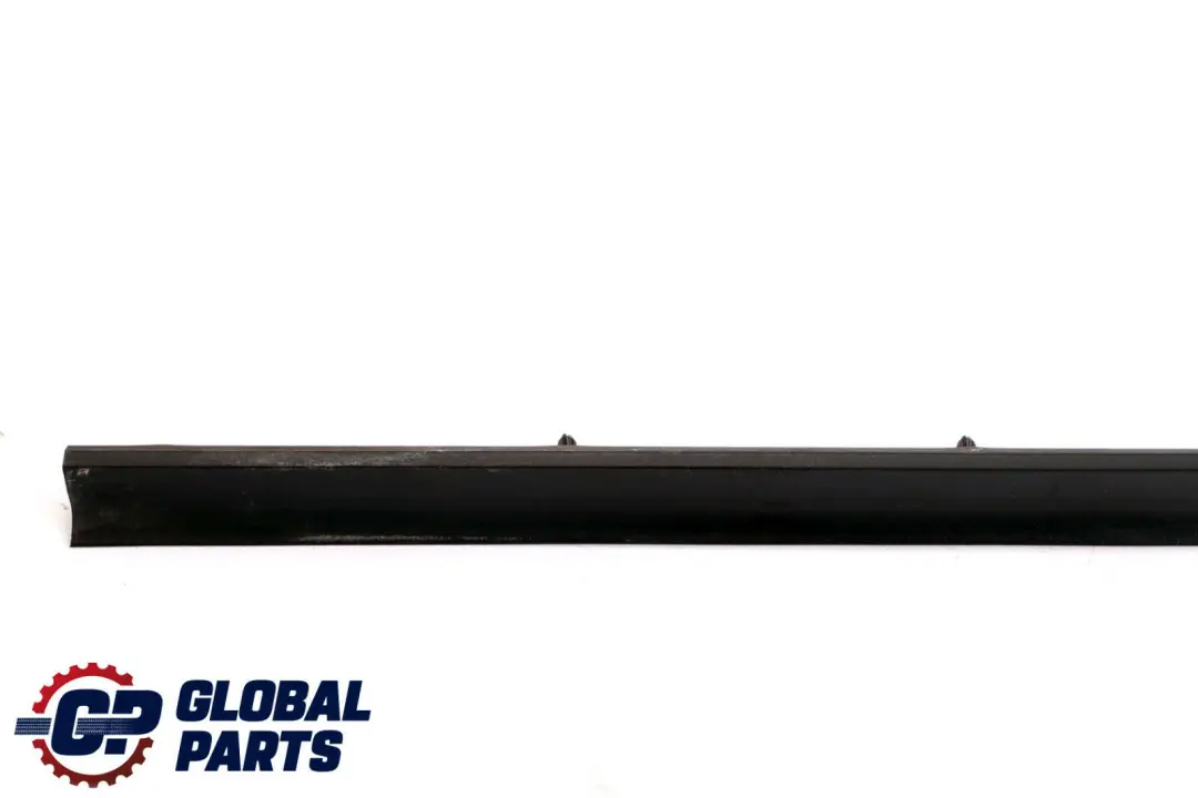 Junta Puerta Superior Delantera Derecha Sellado para BMW E65 E66 E67 con número de pieza 8223664 BMW E65 E66 E67 Junta Puerta Superior Delantera Derecha Sellado - SKU 8223664 - Número de pieza 8223664