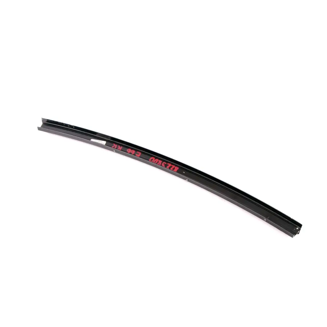  Tira guía ventana BMW E65 E66 trasera izquierda Web Cubierta Trim Negro - SKU 8223800 - Número de pieza 8223800