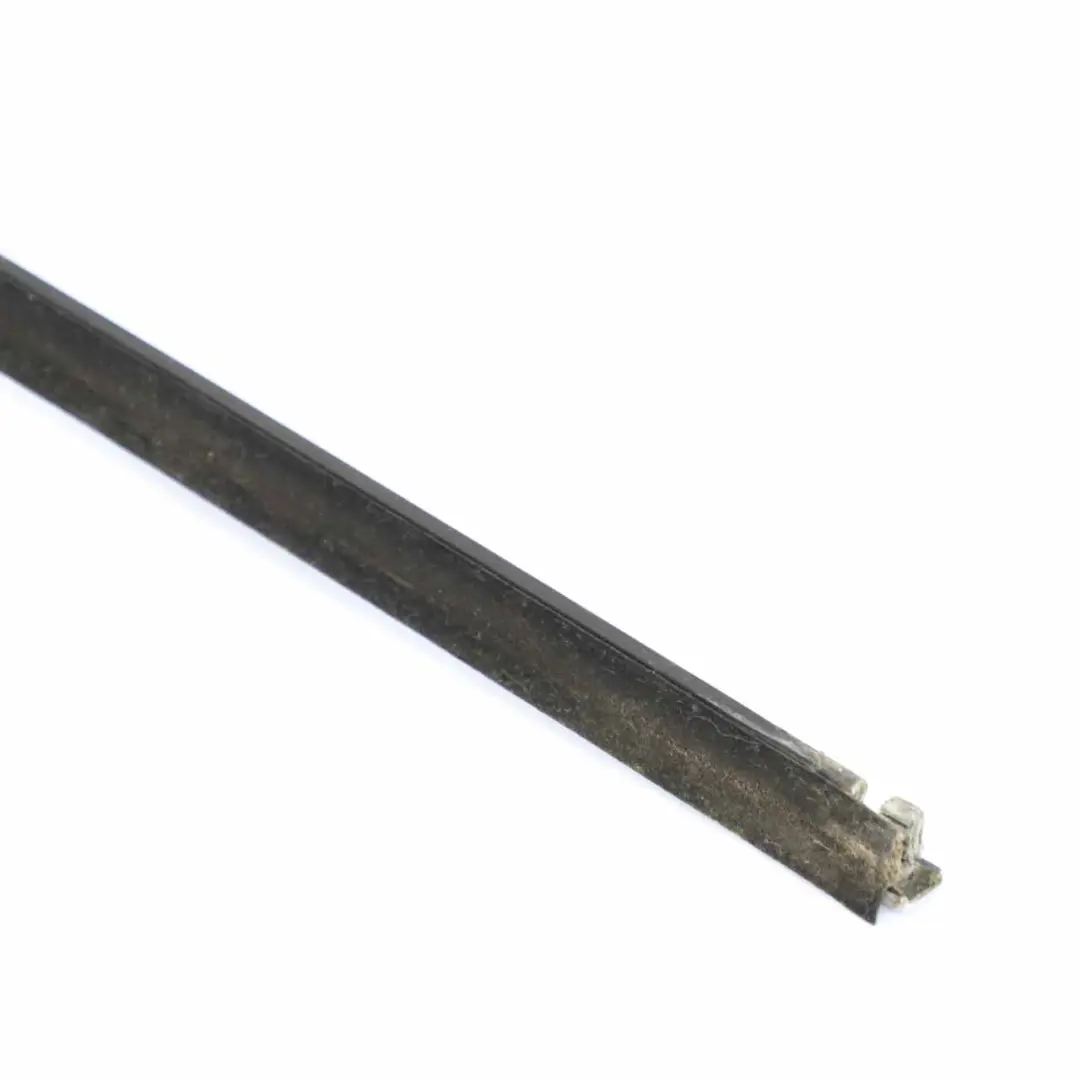 BMW E46 Cabrio Coupe Türdichtung Brustleiste Hinten Links Chrom - SKU 8226105 - Teilenummer 8226105