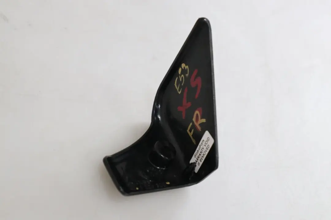 Covering Inner Front Right Schwarz 8226300 für BMW X5 er E53 mit Teilenummer 8226408 BMW X5 er E53 Covering Inner Front Right Schwarz 8226300 - SKU 8226408 - Teilenummer 8226408