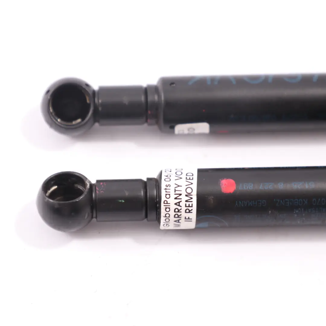 Portabagagli Portellone Posteriore Gas Pressurizzato Set per BMW E46 Cabrio con numero di parte 8227897 BMW E46 Cabrio Portabagagli Portellone Posteriore Gas Pressurizzato Set - SKU 8227897 - Numero di parte 8227897