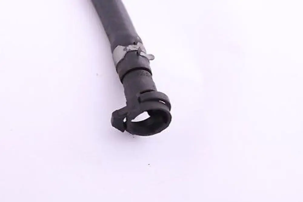 Headlight Washer Pump Pipe 8229220 to Mini Cooper One R50 R52 R53 Xenon with Part number 8229227 Mini Cooper One R50 R52 R53 Xenon Headlight Washer Pump Pipe 8229220 - SKU 8229227 - Part number 8229227