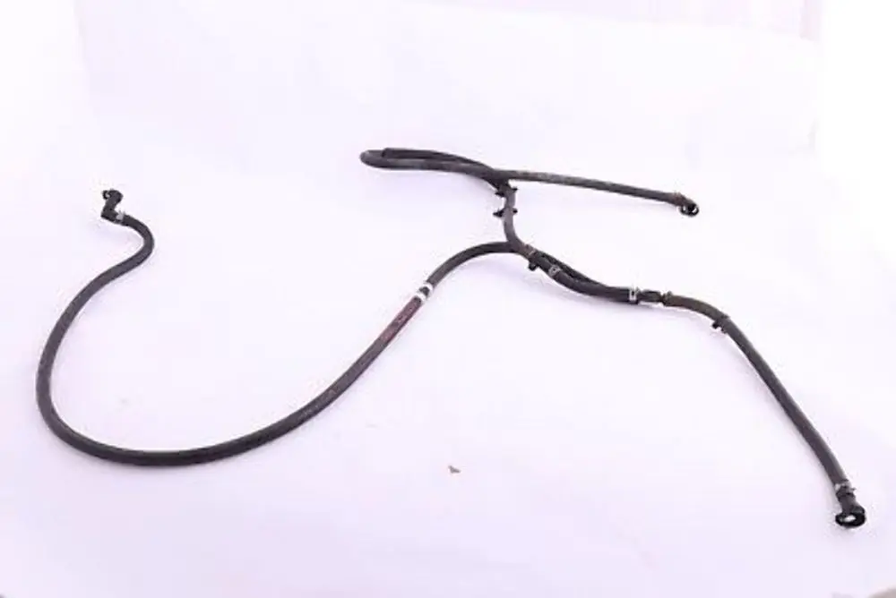 Headlight Washer Pump Pipe 8229220 to Mini Cooper One R50 R52 R53 Xenon with Part number 8229227 Mini Cooper One R50 R52 R53 Xenon Headlight Washer Pump Pipe 8229220 - SKU 8229227 - Part number 8229227