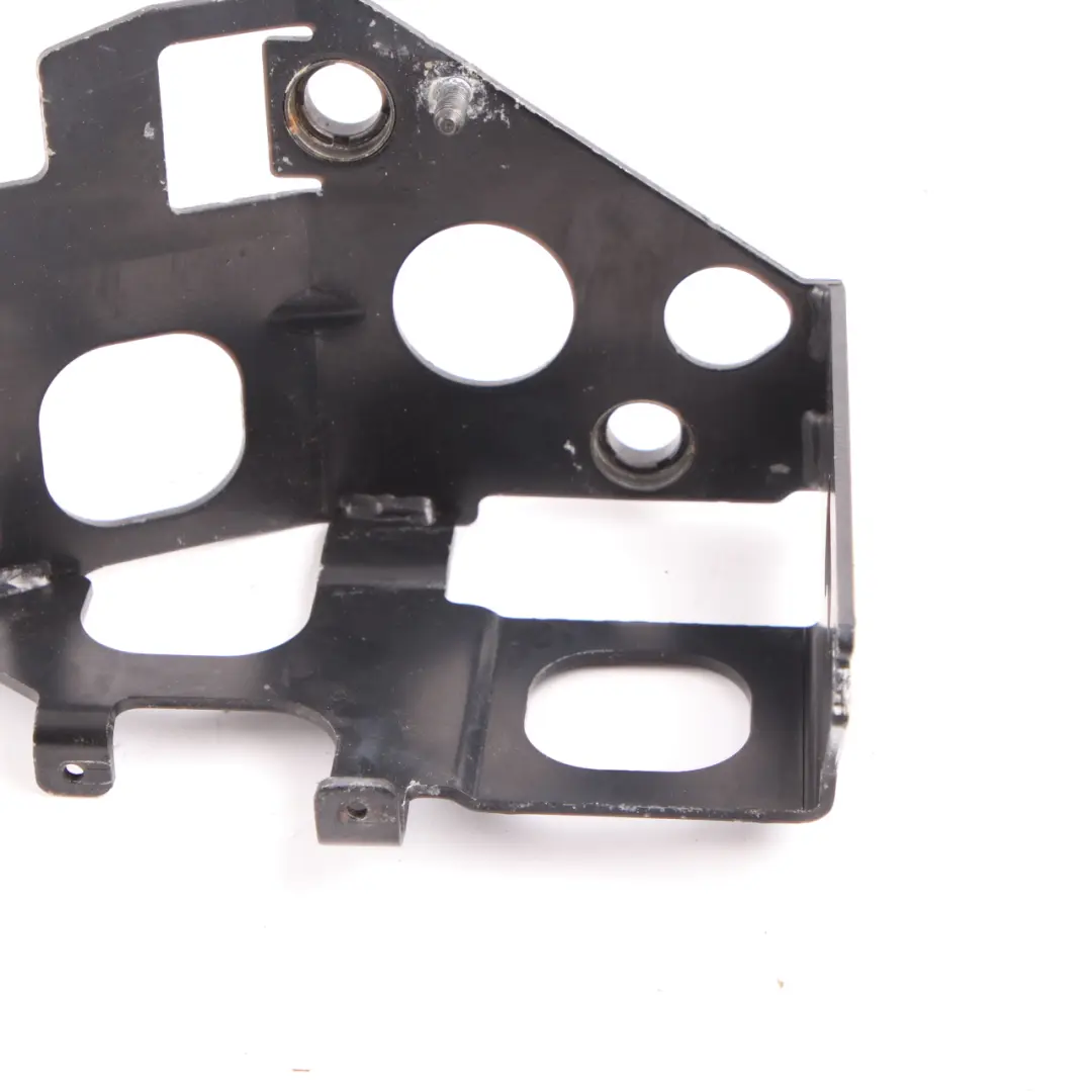 Folding Roof Top Mount Bracket Support Right O/S to BMW E46 Convertible with Part number 8229816 BMW E46 Convertible Folding Roof Top Mount Bracket Support Right O/S - SKU 8229816 - Part number 8229816