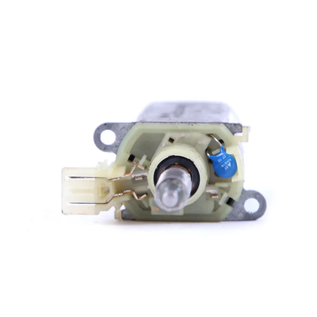 Mercedes-Benz W204 W211 Front Right O/S Seat Adjuster Motor Actuator to with Part number 82322774 Mercedes-Benz W204 W211 Front Right O/S Seat Adjuster Motor Actuator - SKU 82322774 - Part number 82322774