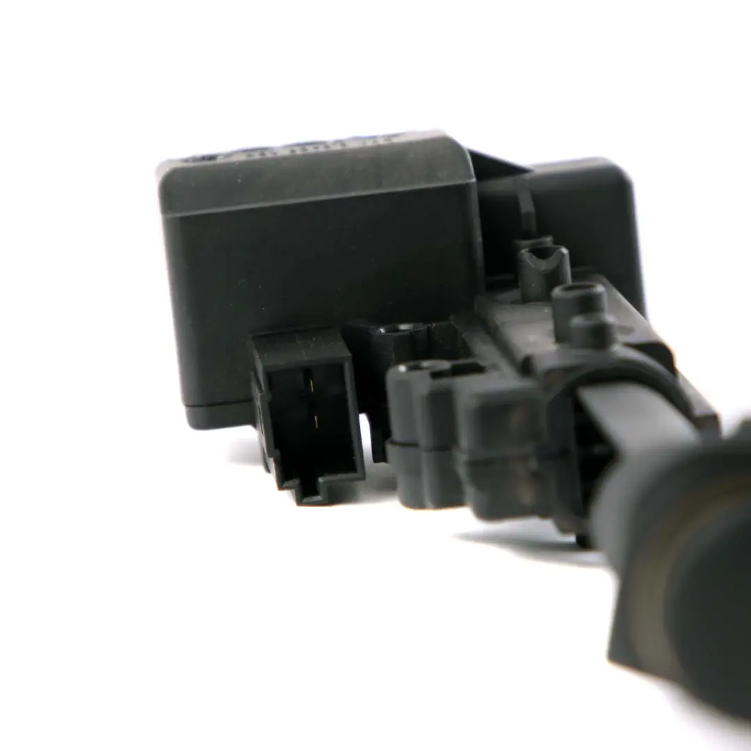 Vent Quarter Window Drive Motor Actuator Rear Right O/S to BMW E46 Coupe with Part number 8238744 BMW E46 Coupe Vent Quarter Window Drive Motor Actuator Rear Right O/S - SKU 8238744-1 - Part number 8238744