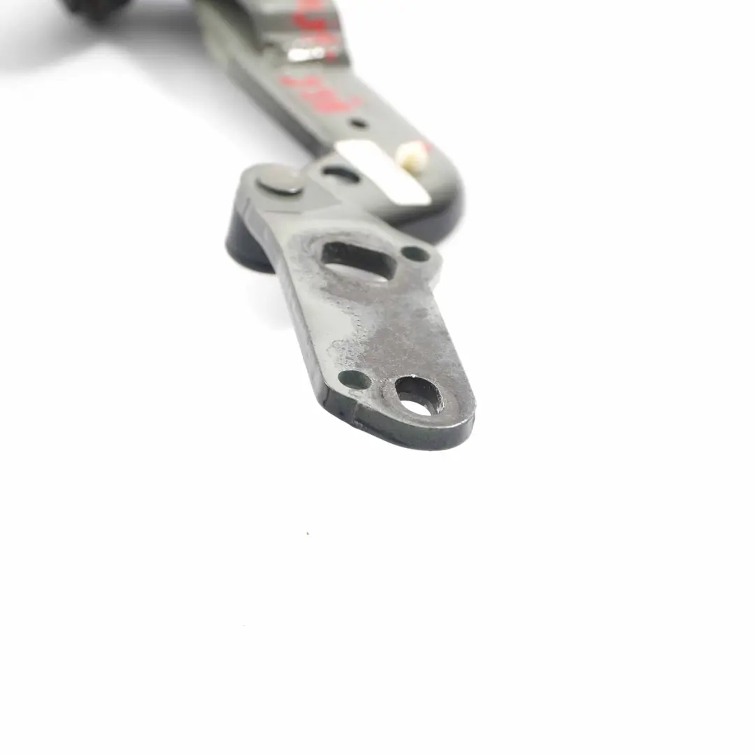 Charniere Hayon A Gauche Schwarz 2 Noir - 668 pour BMW E65 E66 E67 à propos du numéro de pièce 8240339 BMW E65 E66 E67 Charniere Hayon A Gauche Schwarz 2 Noir - 668 - SKU 8240339-SCH - Numéro de pièce 8240339