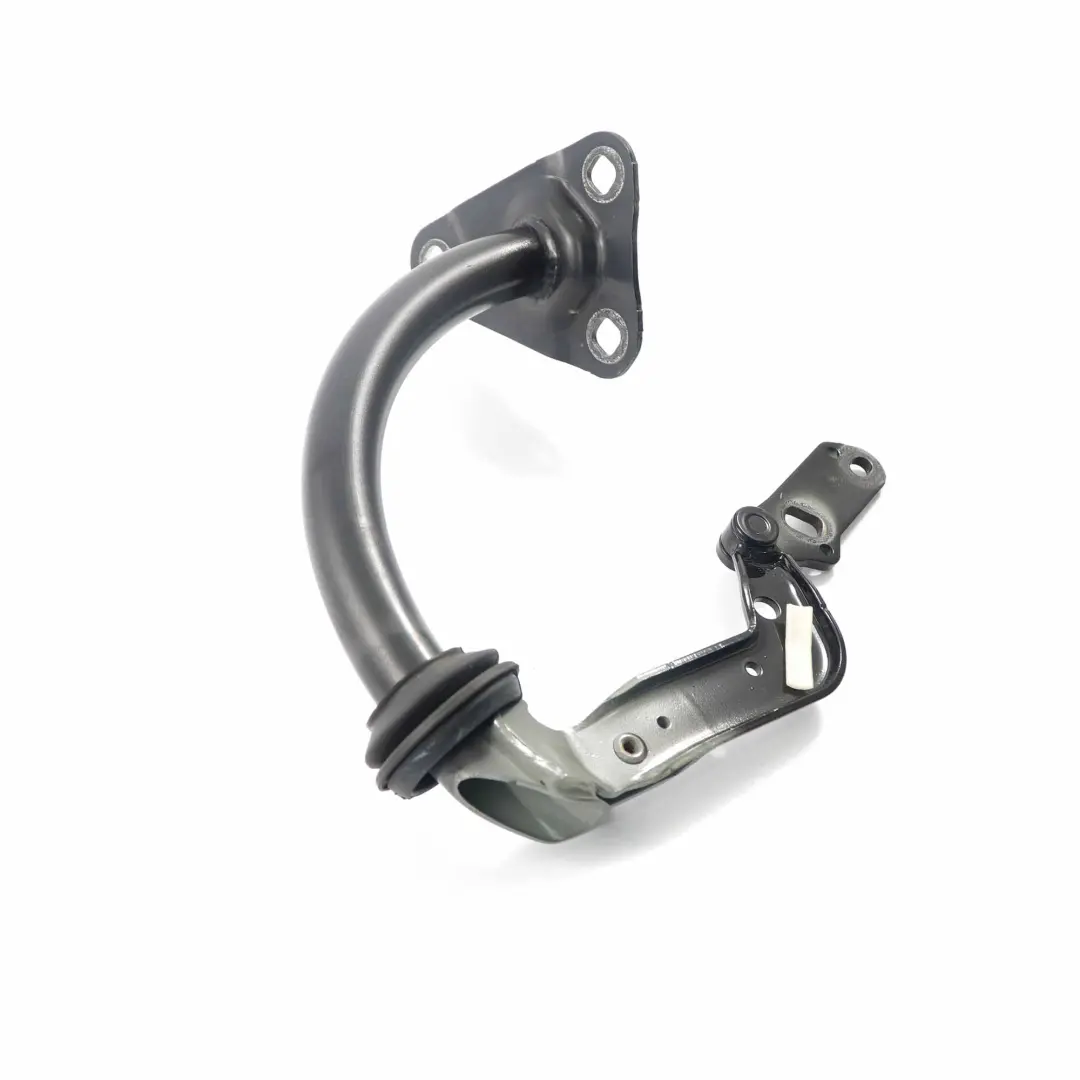 Cerniera Sinistra Bagagliaio Schwarz 2 - 668 per BMW E65 E66 con numero di parte 8240339 BMW E65 E66 Cerniera Sinistra Bagagliaio Schwarz 2 - 668 - SKU 8240339-SCH - Numero di parte 8240339