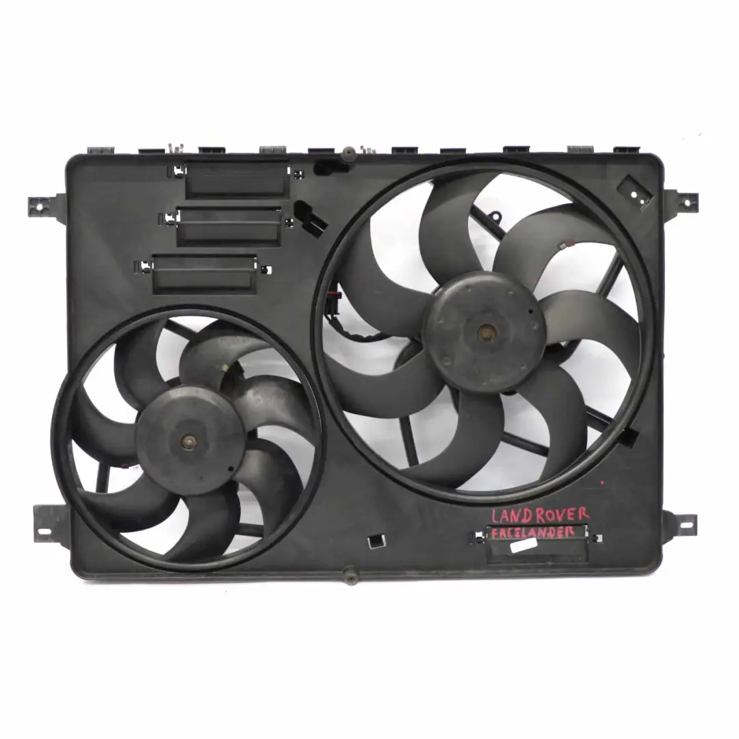 Radiador Ventilador para Land Rover Freelander 2 2.2 Diesel Motor con número de pieza 8240515 Land Rover Freelander 2 2.2 Diesel Motor Radiador Ventilador - SKU 8240515 - Número de pieza 8240515
