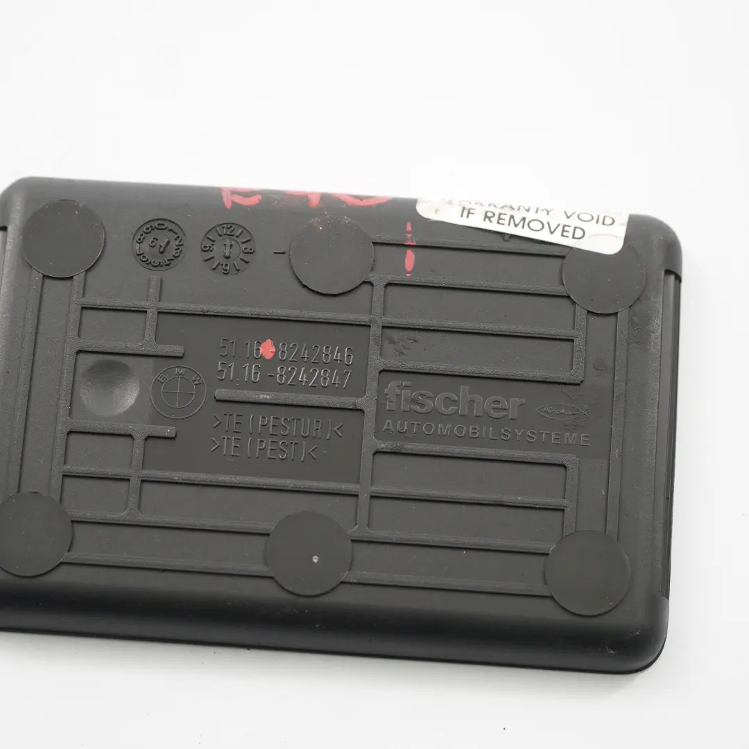 Console Centrale Caoutchouc Rangement Bacs Oddments Insert Tapis Arrière pour BMW E46 à propos du numéro de pièce 8242846 BMW E46 Console Centrale Caoutchouc Rangement Bacs Oddments Insert Tapis Arrière - SKU 8242846 - Numéro de pièce 8242846