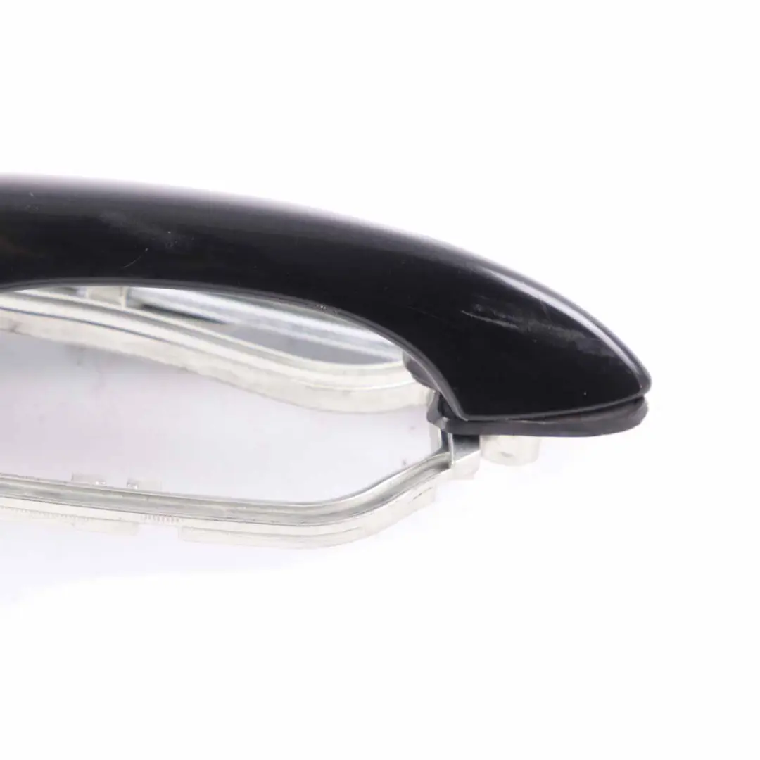 Handle Door Front Right Outside Carrier O/S Black Sapphire - 475 to BMW X5 E53 with Part number 8243616 BMW X5 E53 Handle Door Front Right Outside Carrier O/S Black Sapphire - 475 - SKU 8243616-BS - Part number 8243616