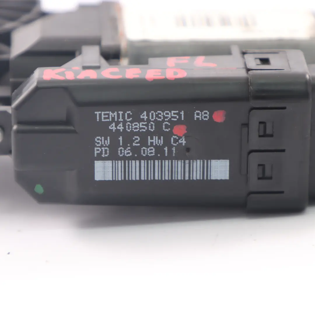 Kia Ceed Window Lifter Motor Drive Motor Unit Front Left N/S 824501H000 - SKU 82450-1H000 - Part number 82450 1H000