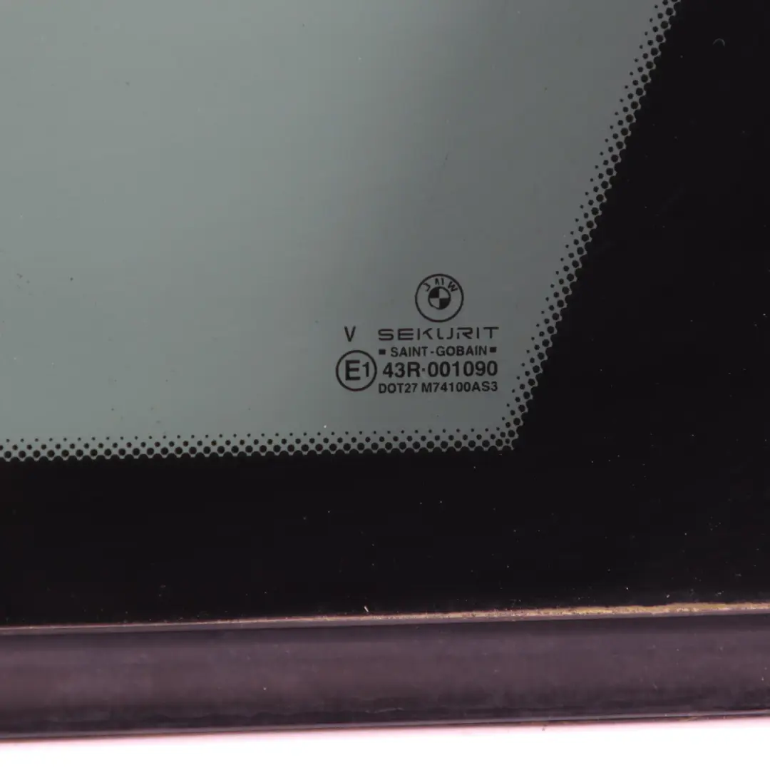 Right O/S Side Black Tinted Window Glass AS3 to BMW X5 Series E53 Rear with Part number 8249936 BMW X5 Series E53 Rear Right O/S Side Black Tinted Window Glass AS3 - SKU 8249936-1 - Part number 8249936