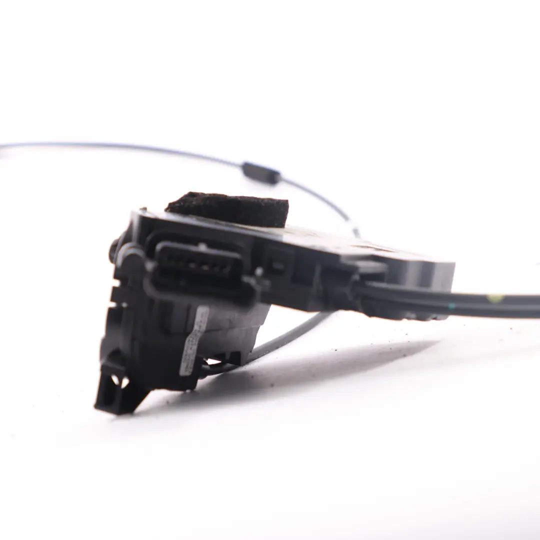 Serrure de porte coulissante Renault Trafic 3 Opel Vivaro B gauche Latch pour à propos du numéro de pièce 825039444R Serrure de porte coulissante Renault Trafic 3 Opel Vivaro B gauche Latch - SKU 825039444R-1 - Numéro de pièce 825039444R