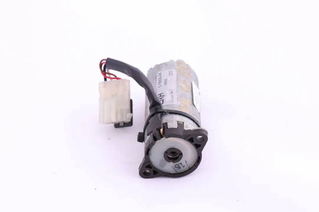 BMW 3 X5 E46 E53 Actuateur Reglage Du Dossier Avant - SKU 8251616 - Numéro de pièce 8251616