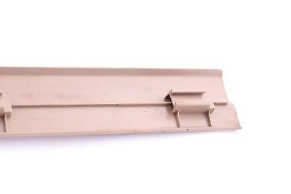 BMW X Series E53 FRONT RIGHT ENTRANCE COVER KICK PLATE HELLBEIGE 2 BEIGE - SKU 8254292 - Part number 51478254292