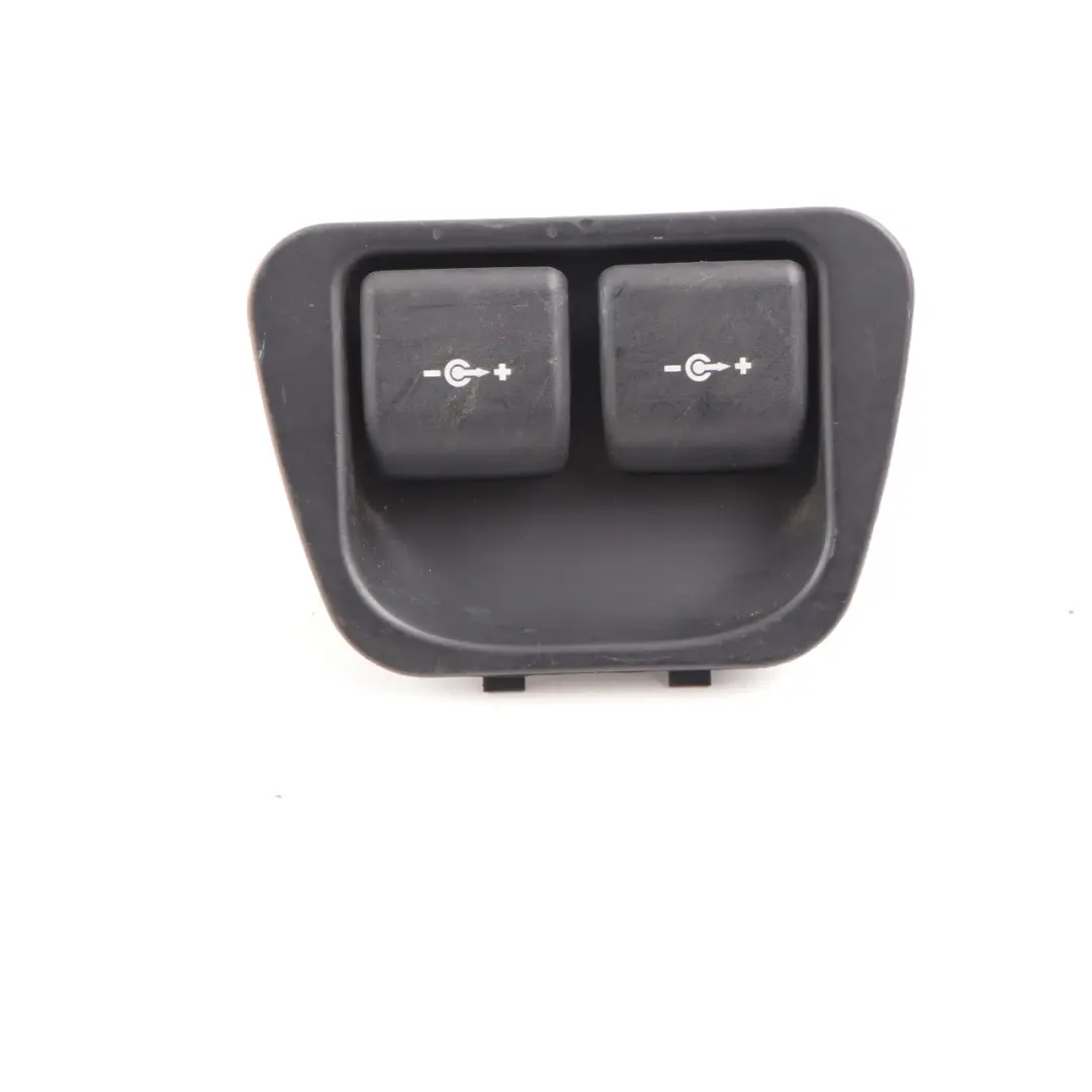 Steckdose Kofferraum Zigarettenanzünder Ladebuchse für BMW X5 E53 mit Teilenummer 8254339 BMW X5 E53 Steckdose Kofferraum Zigarettenanzünder Ladebuchse - SKU 8254339 - Teilenummer 8254339