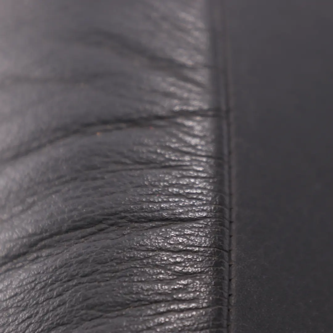 Siège arrière Appui-tête gauche droit Cuir noir pour BMW E46 Convertible à propos du numéro de pièce 8255032 BMW E46 Convertible Siège arrière Appui-tête gauche droit Cuir noir - SKU 8255032-1 - Numéro de pièce 8255032