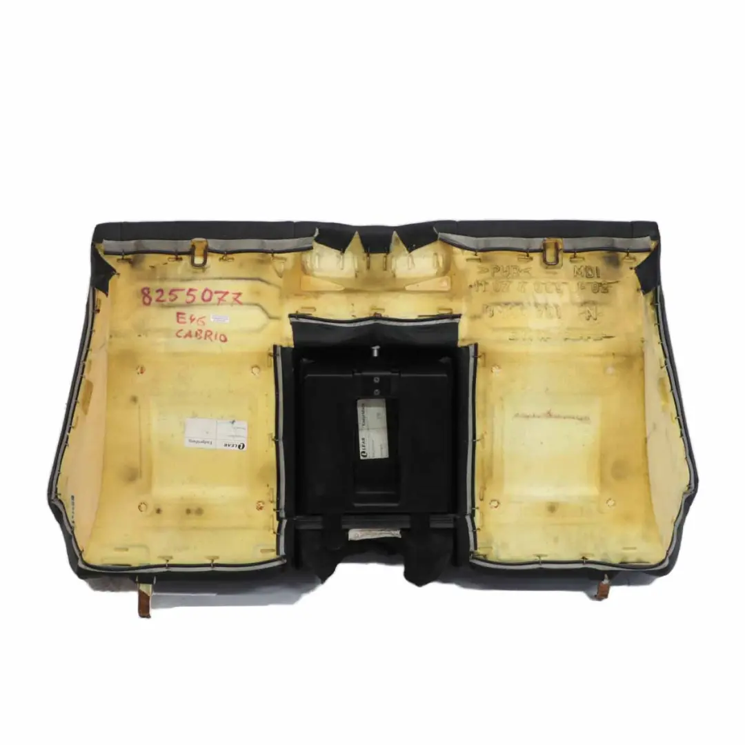 Dossier siège arrière BMW E46 Cabrio Housse de dossier cuir Montana Schwarz pour à propos du numéro de pièce 8255077 Dossier siège arrière BMW E46 Cabrio Housse de dossier cuir Montana Schwarz - SKU 8255077 - Numéro de pièce 8255077