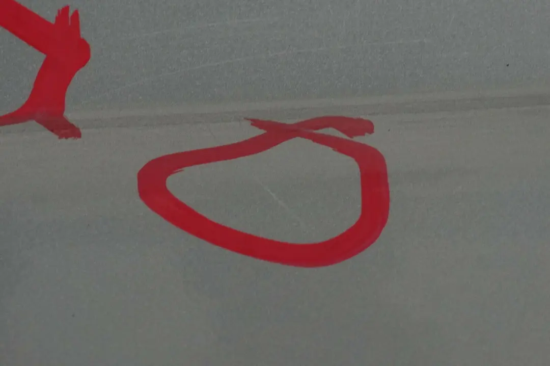 Drzwi lewe przednie przód titansilber do BMW E53 X5 o numerze 8256823 BMW E53 X5 Drzwi lewe przednie przód titansilber - SKU 8256823-TS3 - Numer Części 8256823