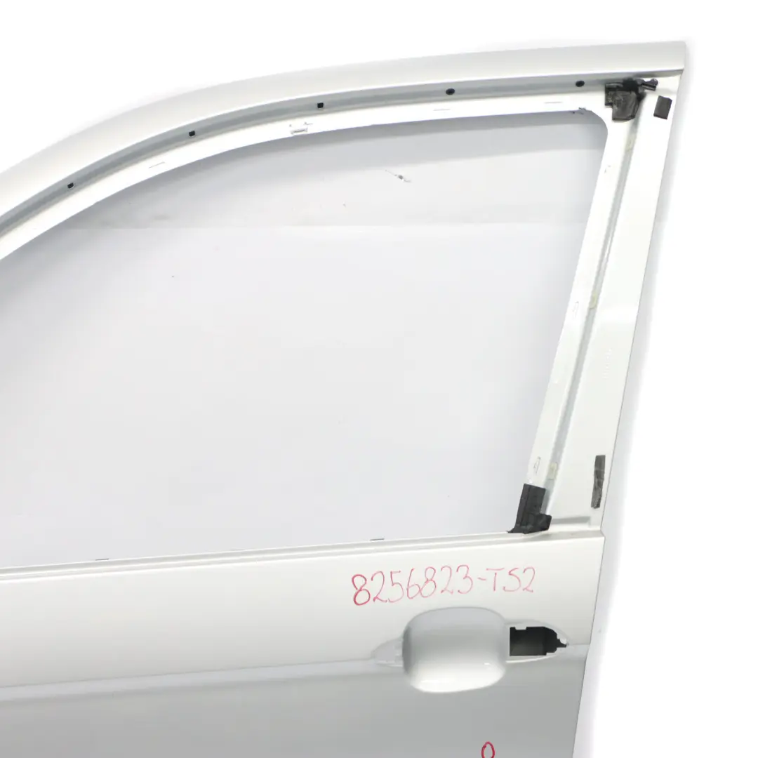 BMW X5 E53 Puerta Delantera Izquierda Titansilber Titan Silver Metallic - 354 - SKU 8256823-TS2 - Número de pieza 8256823