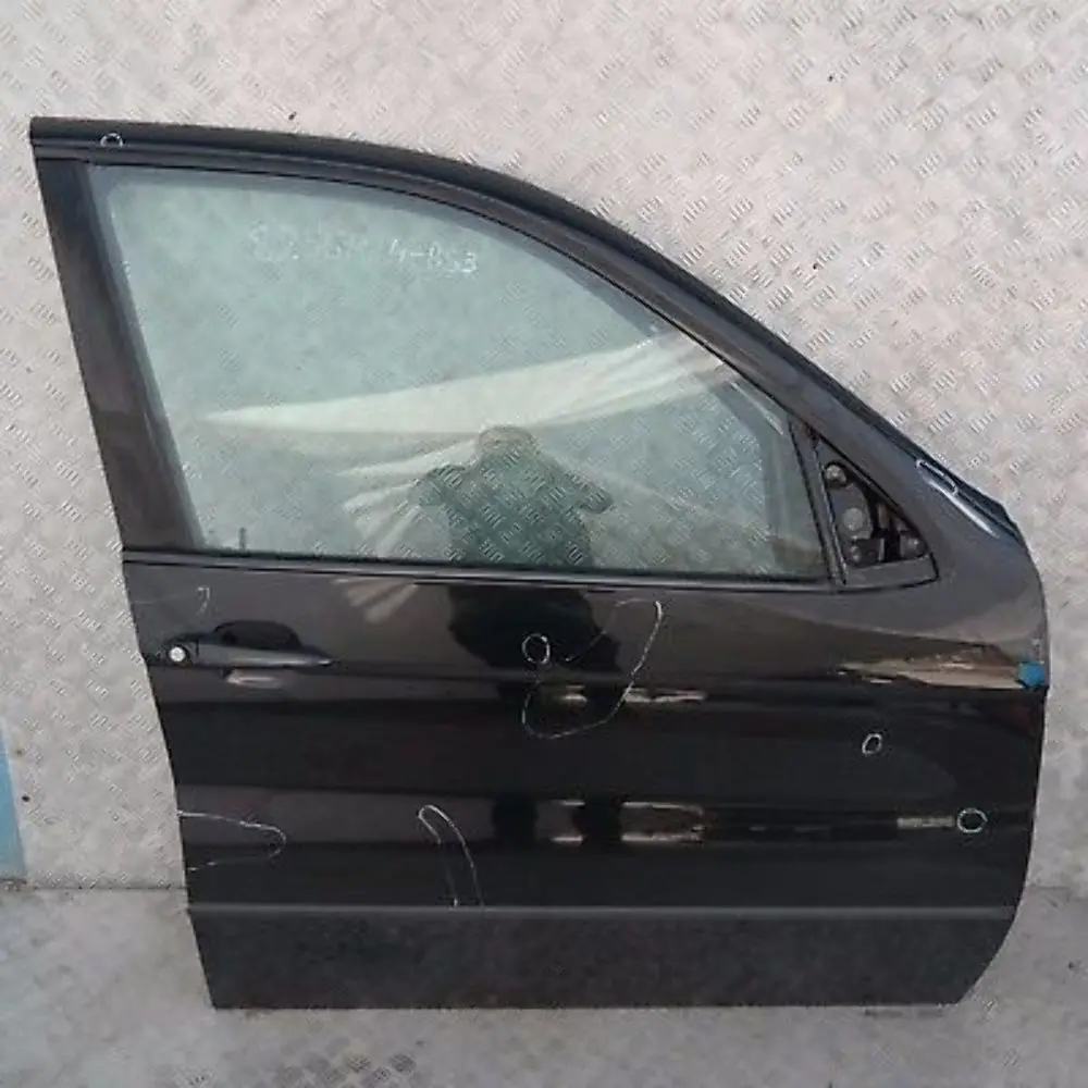 Door Front Right O/S Black Sapphire Metallic - 475 to BMW X5 SERIES 3 E53 with Part number 8256824-BS BMW X5 SERIES 3 E53 Door Front Right O/S Black Sapphire Metallic - 475 - SKU 8256824-BS3 - Part number 8256824-BS