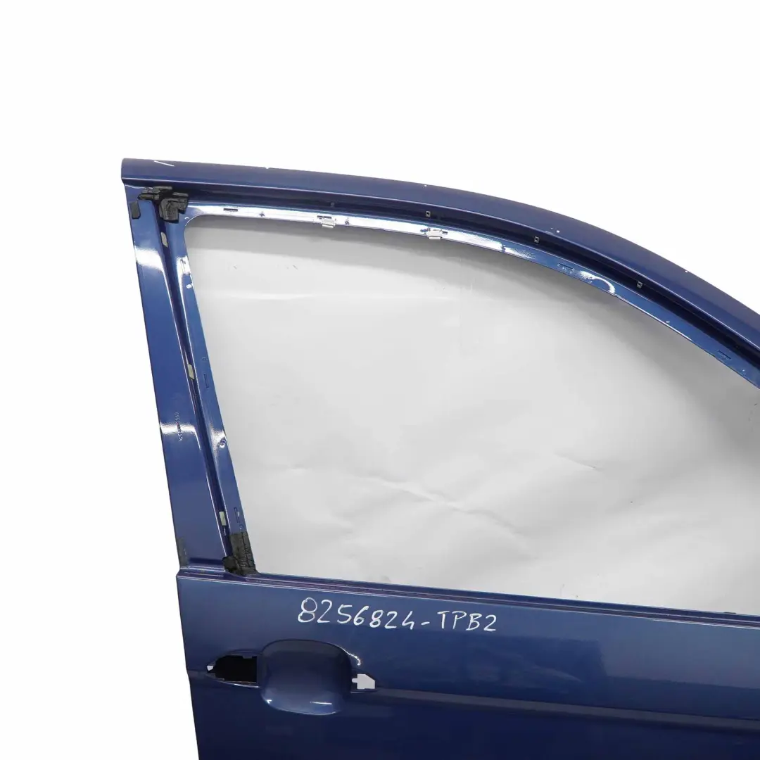 Puerta Delantera Derecha Topasblau Blau Metallic - 364 para BMW E53 1 con número de pieza 8256824 BMW E53 1 Puerta Delantera Derecha Topasblau Blau Metallic - 364 - SKU 8256824-TPB2 - Número de pieza 8256824