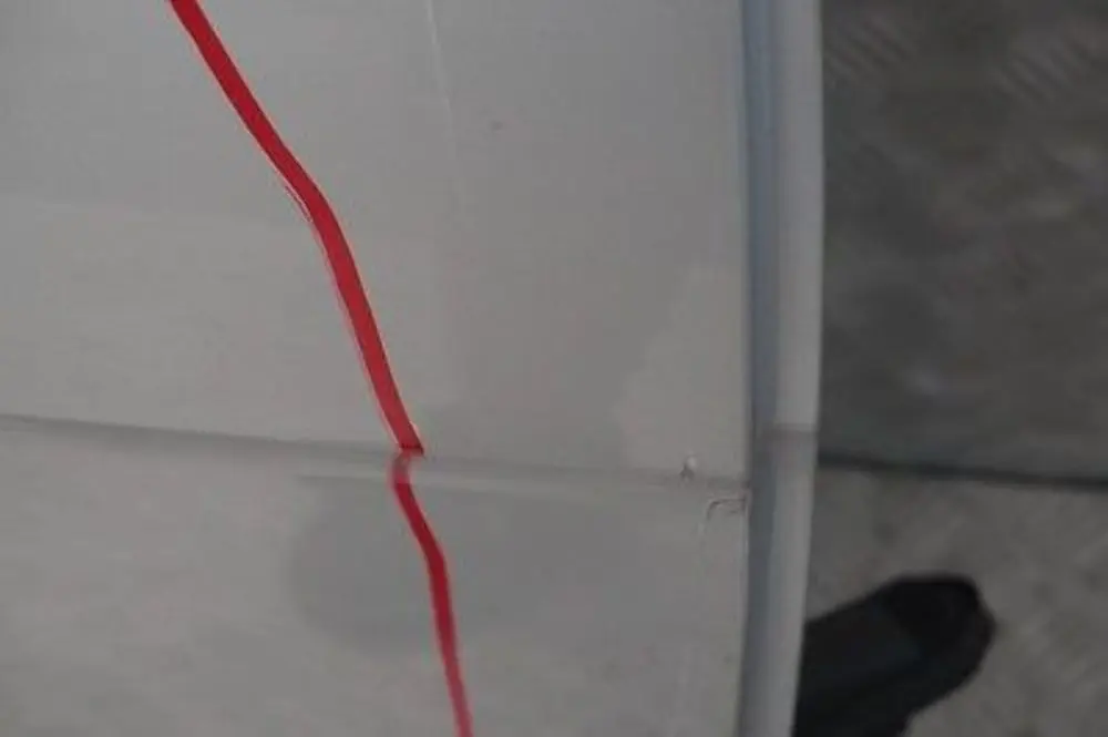 Puerta Delantera Derecha Titansilber Titan Silver Metallic - 354 para BMW 6 E53 con número de pieza 8256824 BMW 6 E53 Puerta Delantera Derecha Titansilber Titan Silver Metallic - 354 - SKU 8256824-TS6 - Número de pieza 8256824