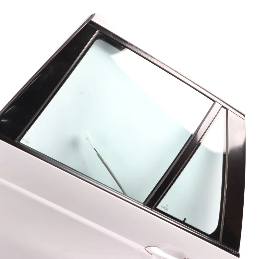 Door Rear Left N/S Titansilber Titan Silver Metallic - 354 to BMW X5 E53 with Part number 8256827 BMW X5 E53 Door Rear Left N/S Titansilber Titan Silver Metallic - 354 - SKU 8256827-TS1 - Part number 8256827