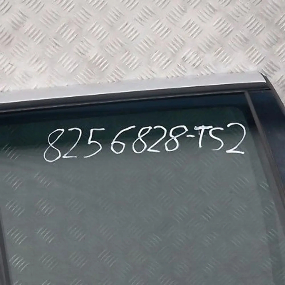 BMW X5 er E53 Beifahrer Tür hinten rechts Titansilber Titan Silber Metallic 354 - SKU 8256828-TS2 - Teilenummer 8256828