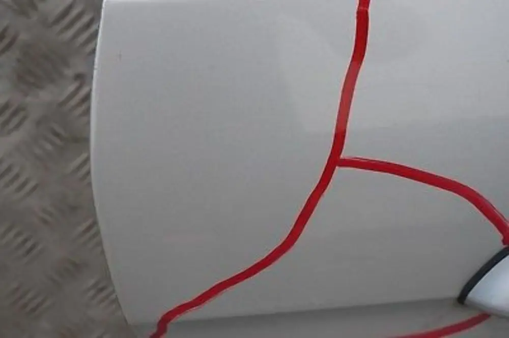 Beifahrer Tür hinten rechts Titansilber Titan Silber Metallic für BMW X5 er 7 E53 mit Teilenummer 8256828 BMW X5 er 7 E53 Beifahrer Tür hinten rechts Titansilber Titan Silber Metallic - SKU 8256828-TS7 - Teilenummer 8256828