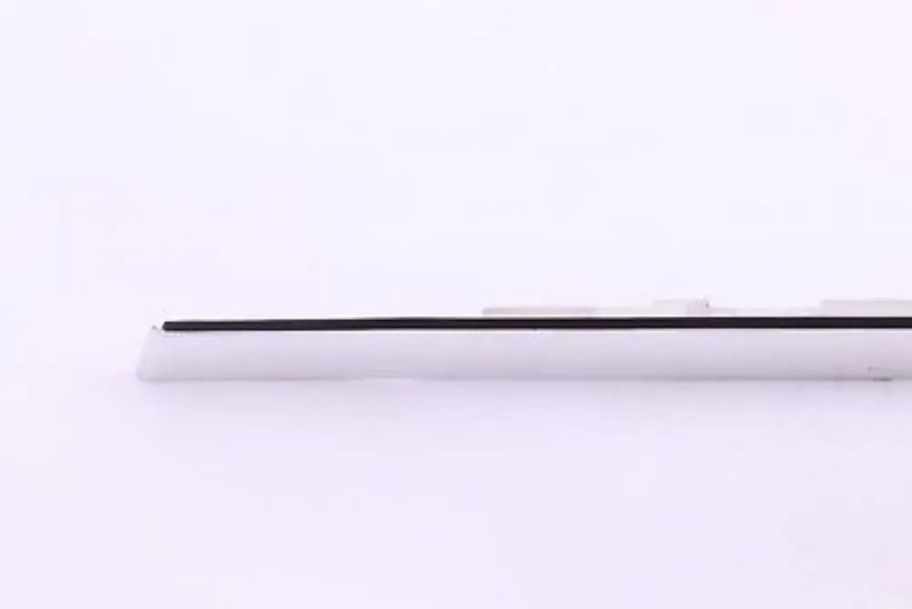 BMW E53 Finestra superiore Telaio copertura Porta posteriore sinistra Titan - SKU 8257707 - Numero di parte 8257707