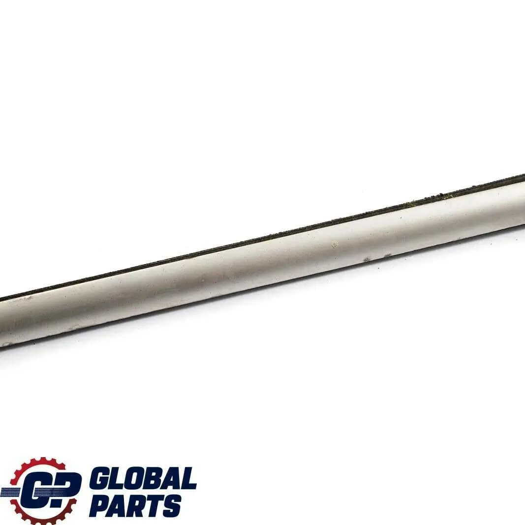 Reihe E53 Schachtabdeckung Aussen Hinten Links Titan 5134 für BMW X5 mit Teilenummer 8257733 BMW X5 Reihe E53 Schachtabdeckung Aussen Hinten Links Titan 5134 - SKU 8257733 - Teilenummer 8257733