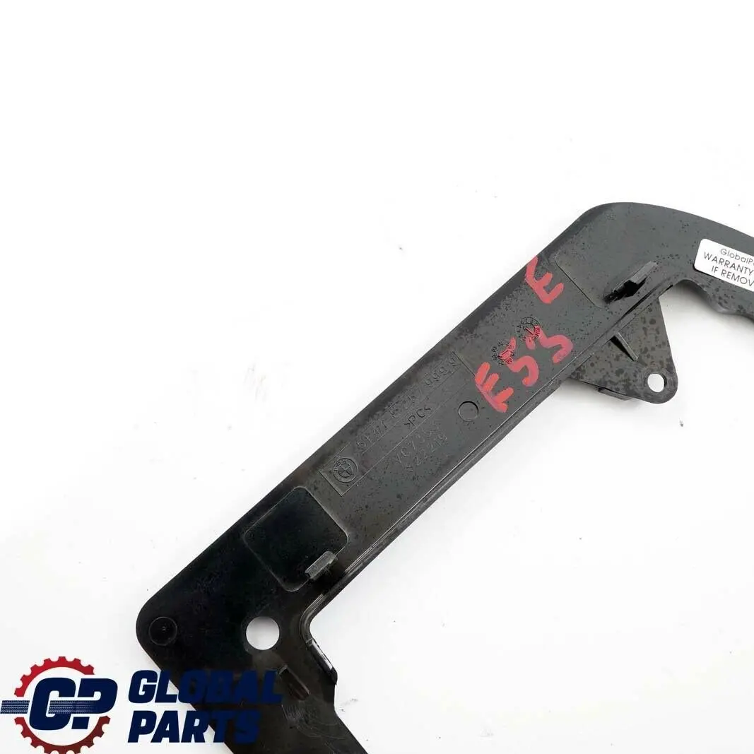 Soporte Marco Parte Superior Entrada Luz Techo para BMW X5 E53 con número de pieza 8257999 BMW X5 E53 Soporte Marco Parte Superior Entrada Luz Techo - SKU 8257999 - Número de pieza 8257999