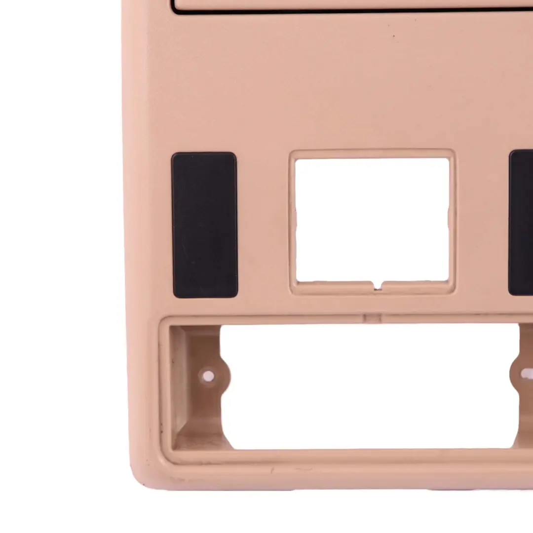 BMW X5 Series E53 Front Interior Roof Light Panel Sunglasses Holder Hell Beige - SKU 8258059 - Part number 8258059