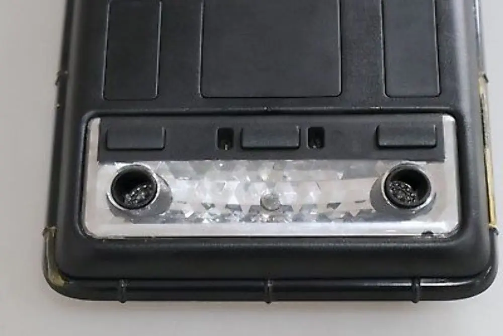 BMW X5 er E53 Konsole Himmel vorne mit Sonnenbrillehalter schwarz 5144 - SKU 8258061 - Teilenummer 8258061