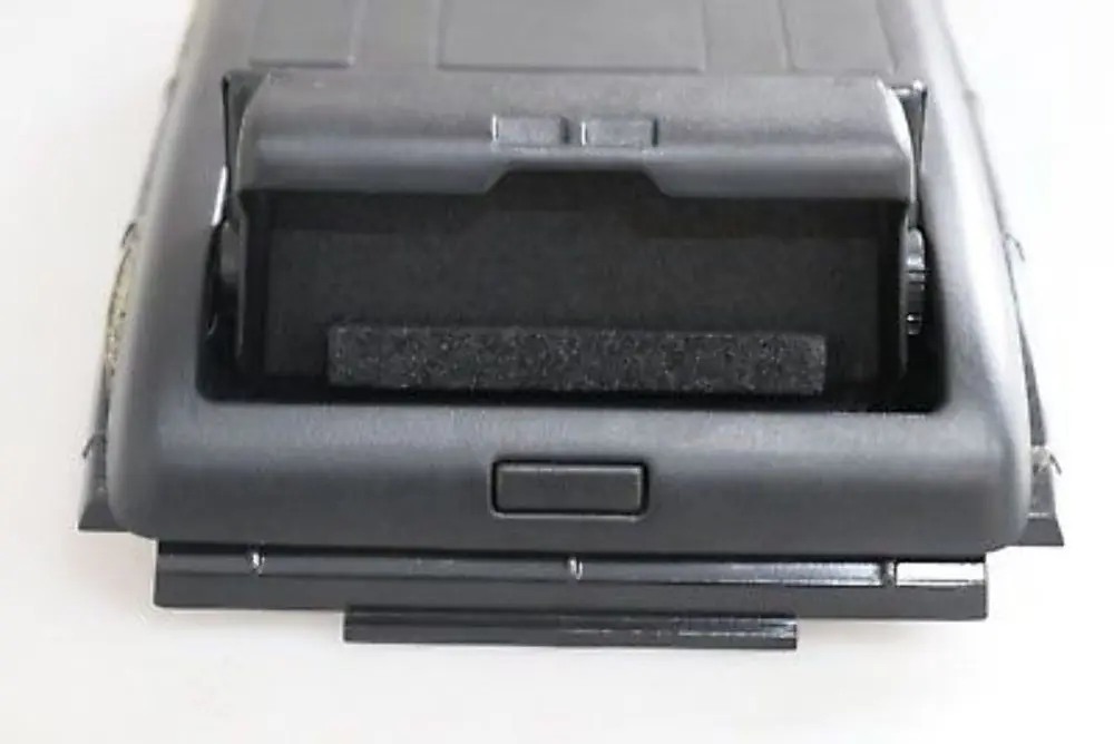 Front Interior Roof Light Panel With Sunglasses Holder Black to BMW X5 Series E53 with Part number 8258061 BMW X5 Series E53 Front Interior Roof Light Panel With Sunglasses Holder Black - SKU 8258061 - Part number 8258061