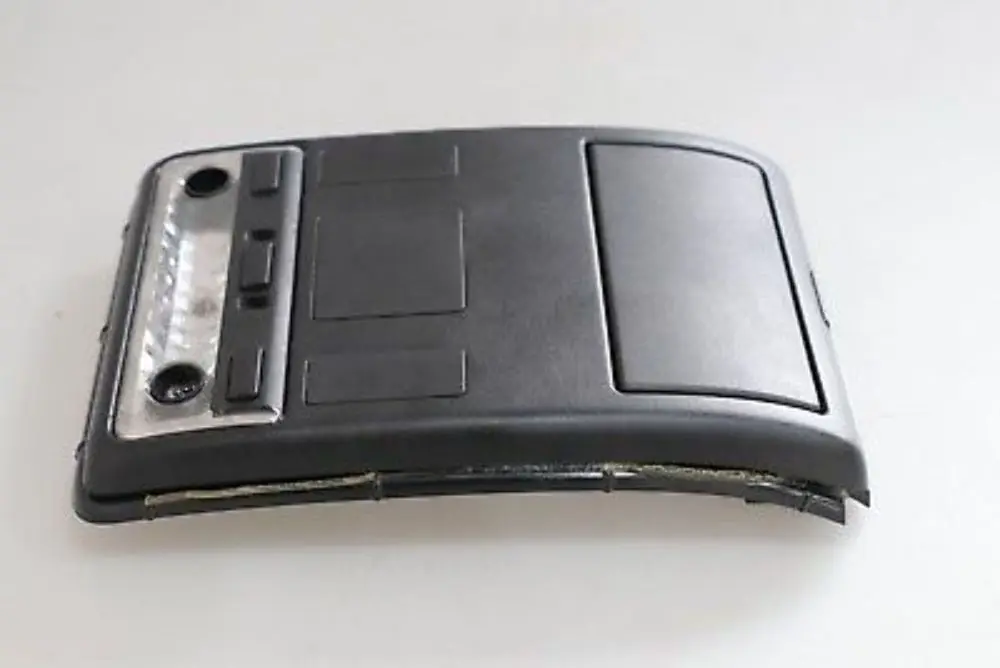 BMW X5 er E53 Konsole Himmel vorne mit Sonnenbrillehalter schwarz 5144 - SKU 8258061 - Teilenummer 8258061