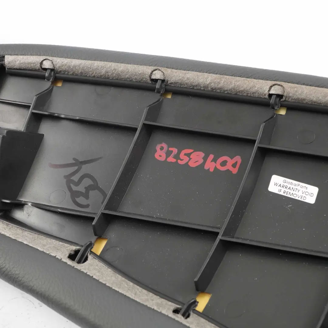BMW X5 E53 Asiento Lateral Panel Lateral Cubierta Trasera Derecha Cuero Negro - SKU 8258400 - Número de pieza 8258400